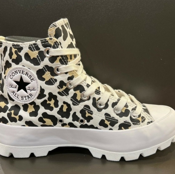 Converse CTAS Lugged Hi Top Platform Sneaker Leopard Various Sizes - Picture 2 of 13
